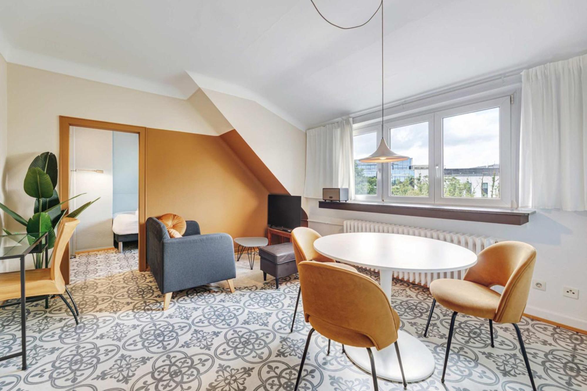 Stylish & Modern Escape In Bonnevoie Apartment